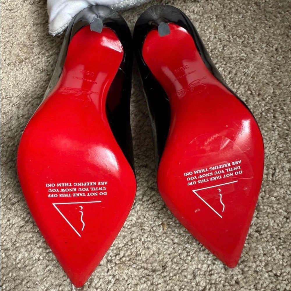 Christian Louboutin So Kate 120 MM